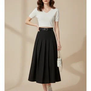 Jupe Patineuse Noire Plissée Élégante Structurée