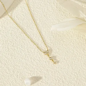 Collier doré strass pendant