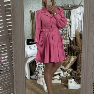 Robe plissée rose