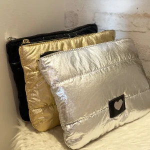 POCHETTE COEUR MATELASSÉ BRILLANTE LOUNA