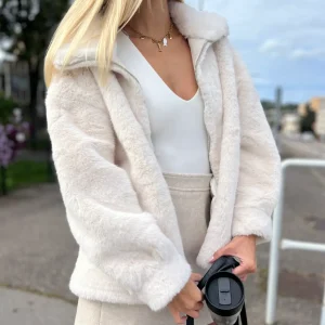 Veste en Fausse Fourrure - Julia